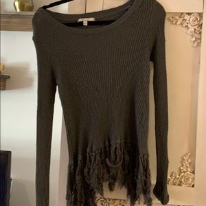 Miss green long sleeve shirt fringe bottom